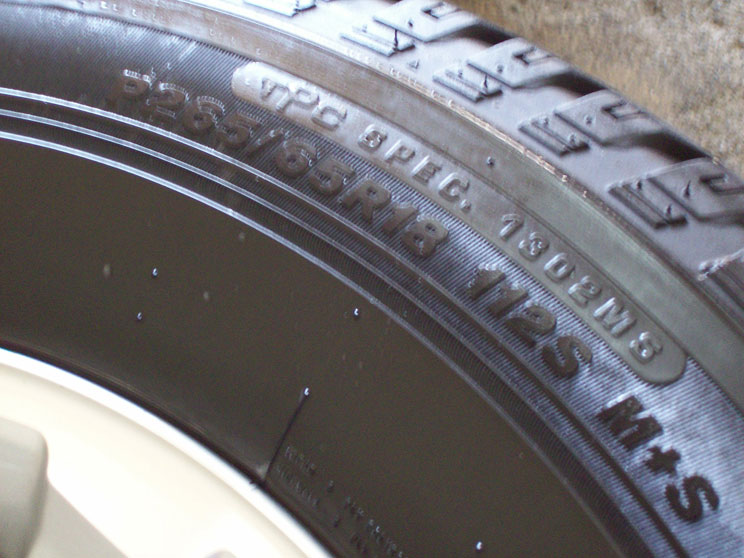 18 Chevy GMC Suburban Tahoe Excalade Wheels Tires Silverado Yukon